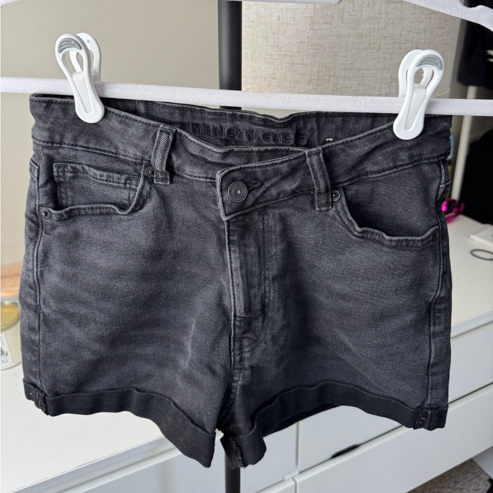 American Eagle Crossover Mom Denim Shorts- Black (stretch fit)